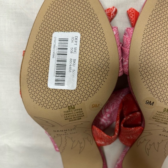 NWT DANNIJO x Gianni Bini Misch Bandana Print Ankle Wrap Bow Sandals Size 9 - Picture 7 of 8